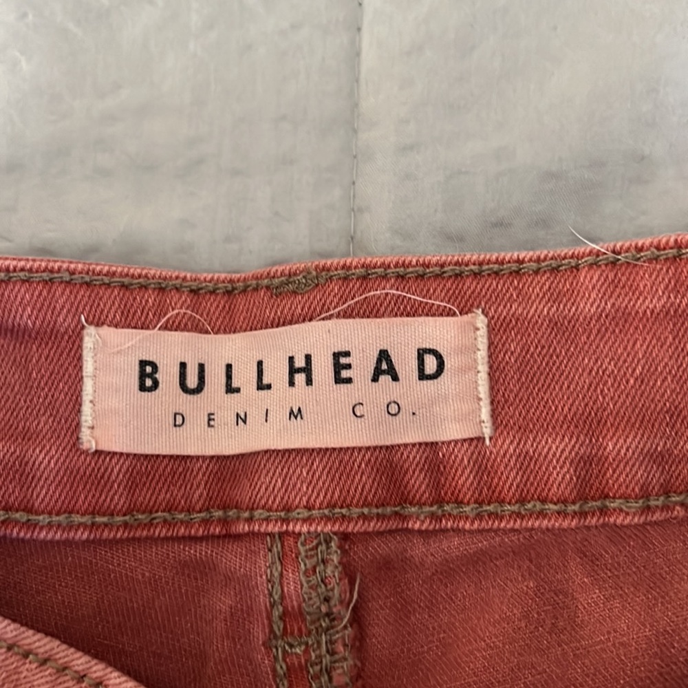 BULLHEAD. HIGH RISE SHORT - Picture 2 of 4